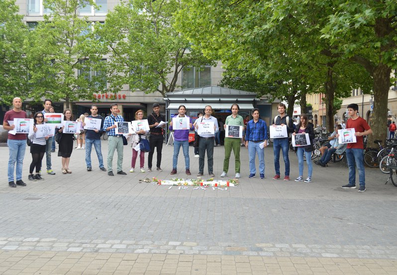 تجمع دانشجویان ایرانی در نورنبرگ و ارلانگن در همدردی با قربانیان حوادث تروریستی تهران